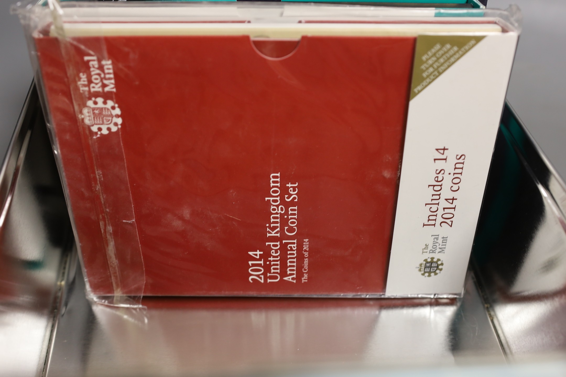 Royal Mint UK brilliant uncirculated coin year sets for 2 x 1994, 1995, 1996, 1997, 2013, 2014, 2020, 2021 (9)